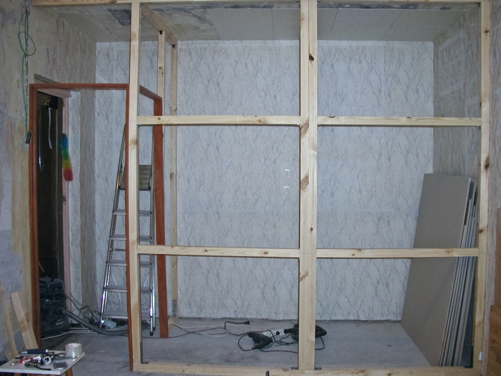 Межкомнатная перегородка из брусков