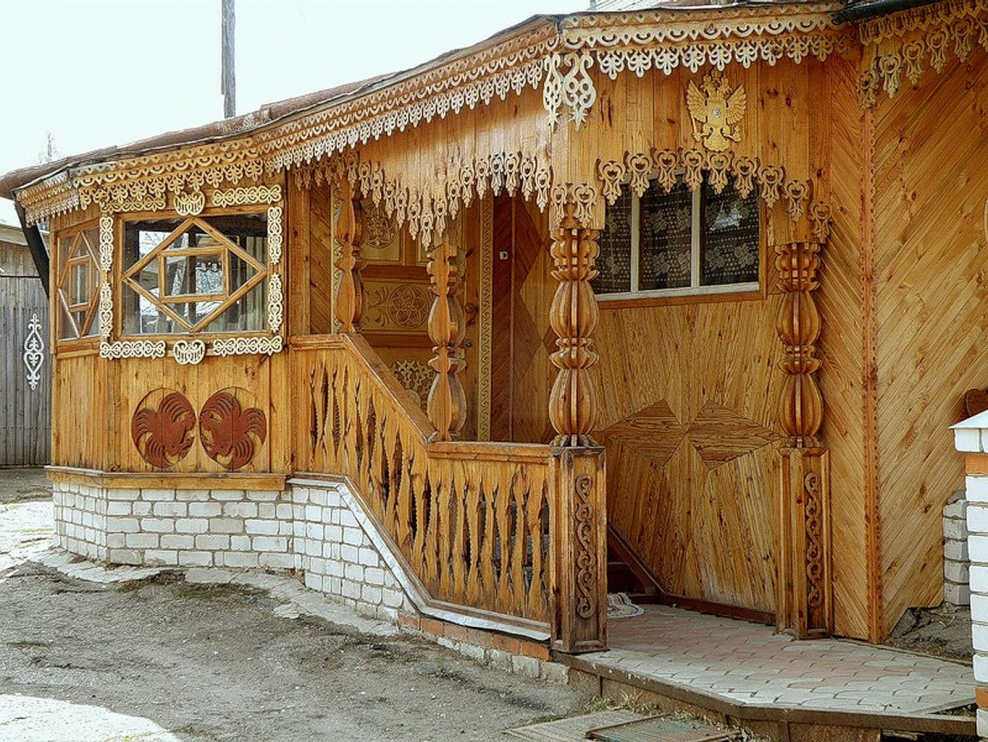 Резные деревянные веранды