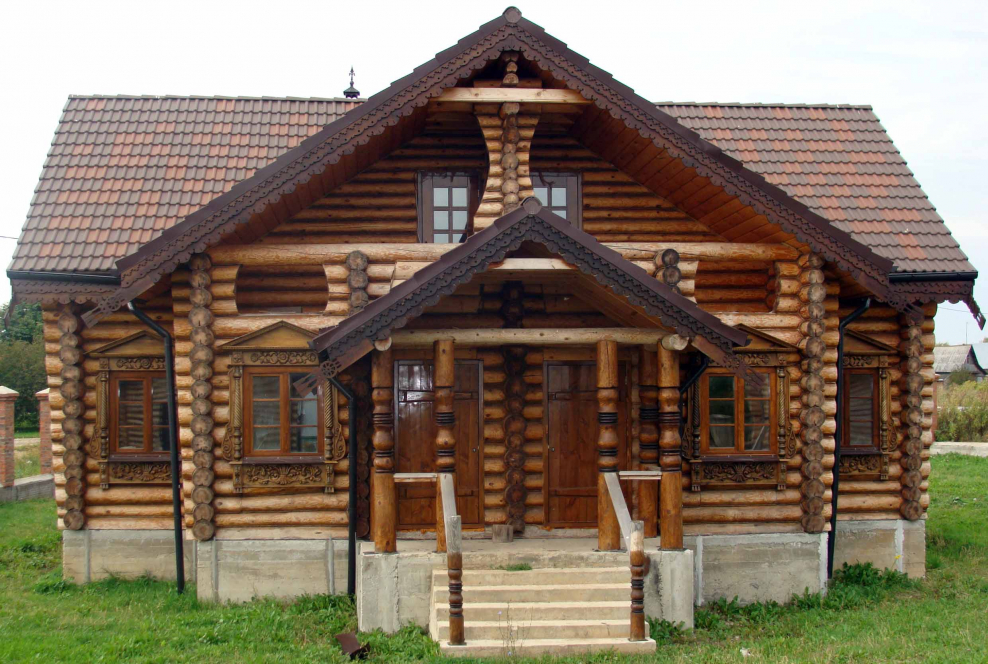 Бревенчатый дом в русском стиле