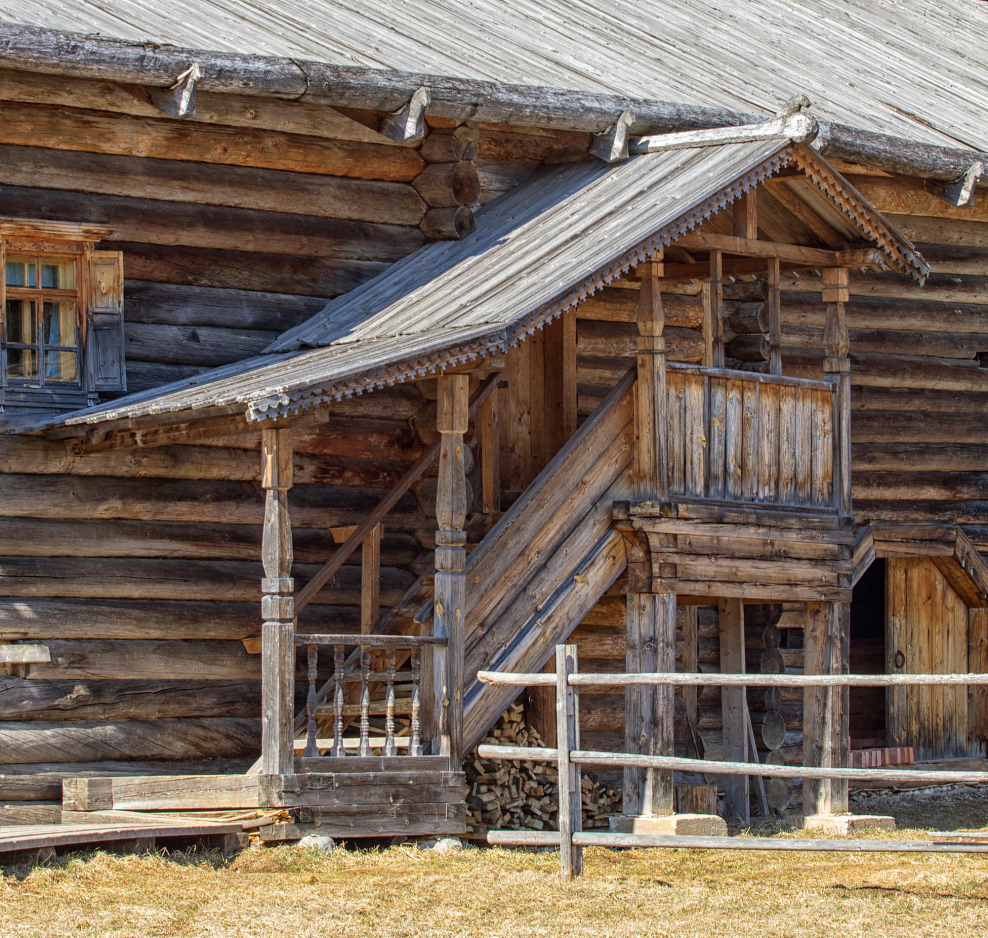 Резные крылечки домов