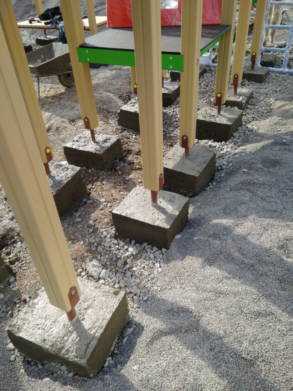 Фундамент для детских площадок