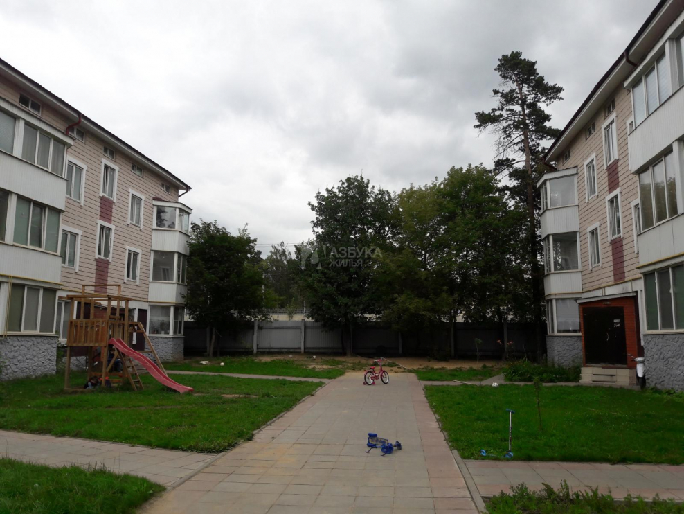 Поселок Ильинский Праволинейная улица 19