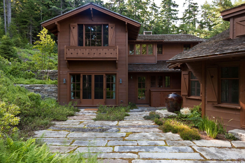 Сад в стиле альпийского Шале