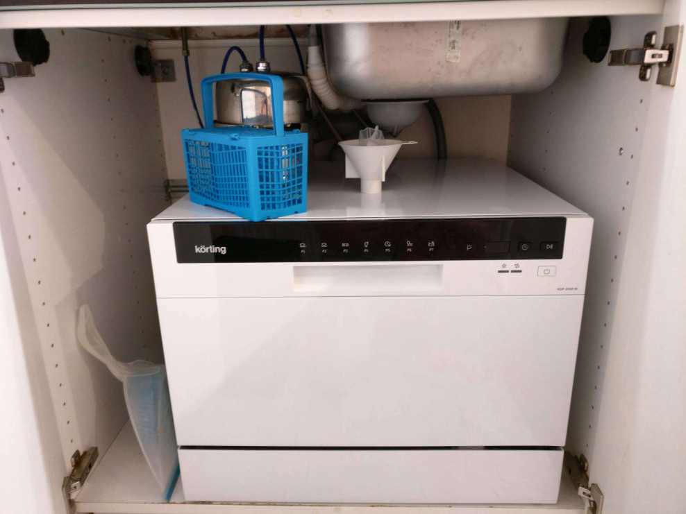 Компактная посудомоечная машина под раковину Corting kdf2050 s