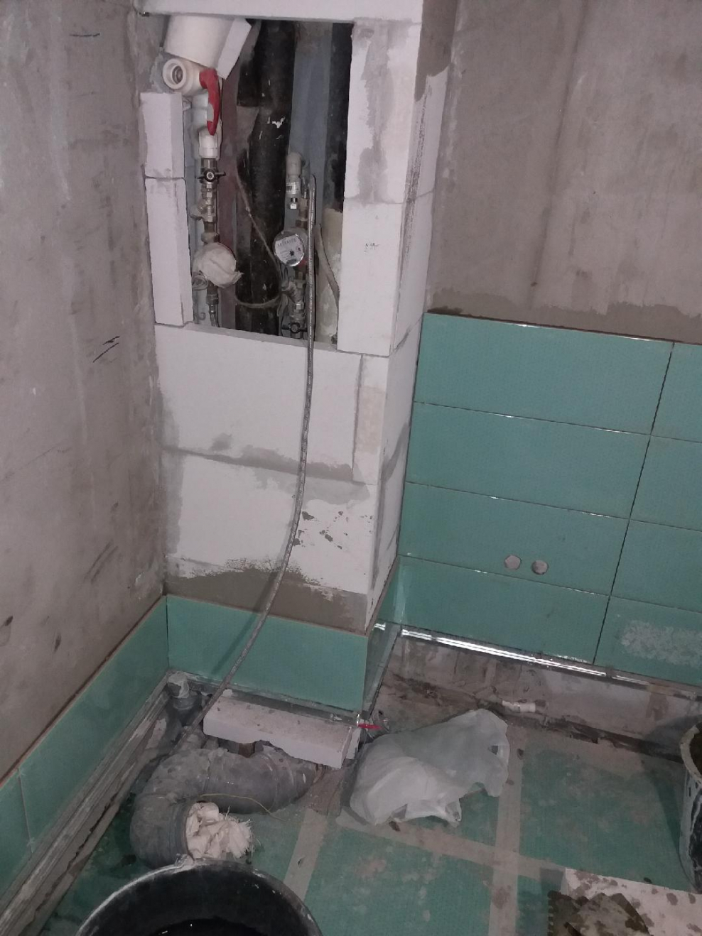 Демонтаж сантехкабины пик