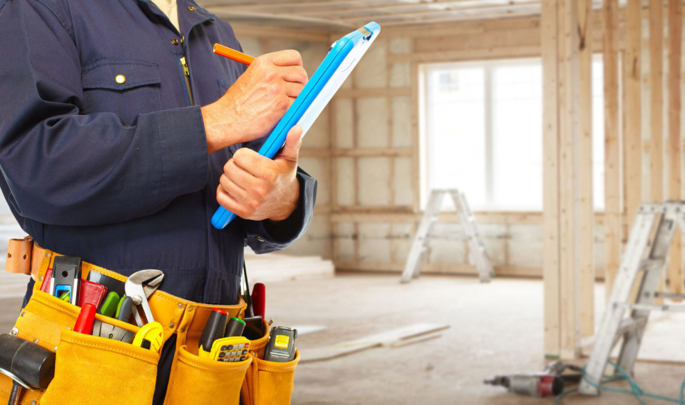 Строитель отделочник