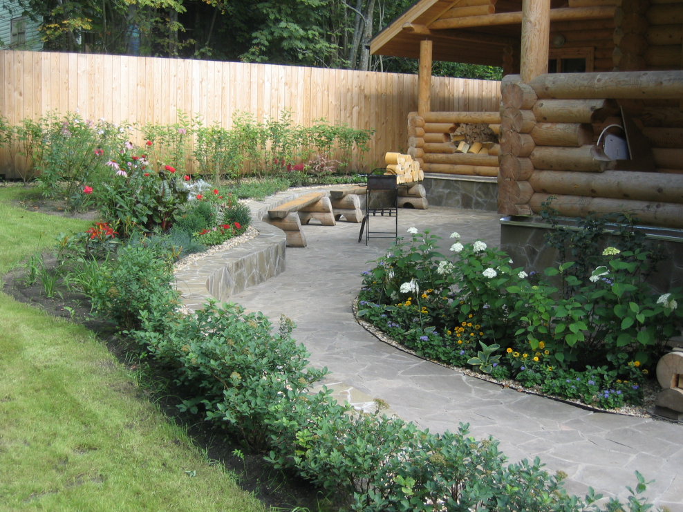 Ландшафт двора