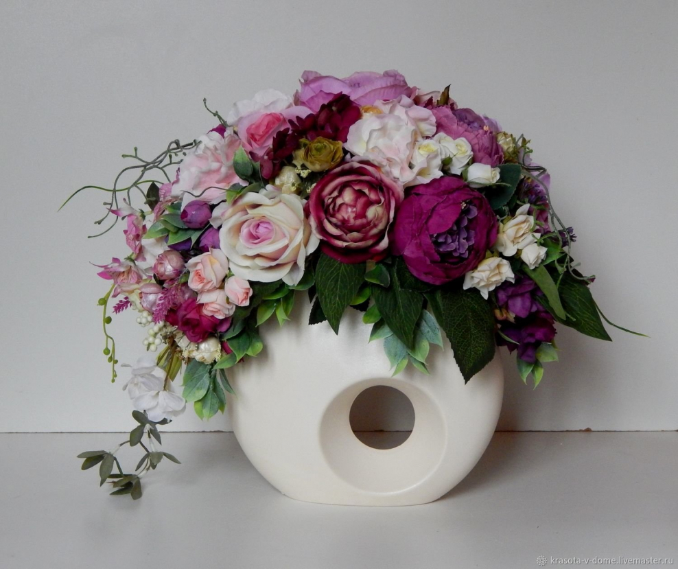 Интерьерные композиции из цветов