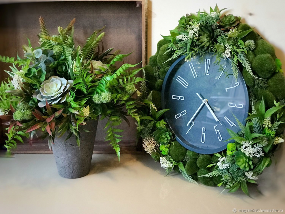 Интерьерная композиция из зелени