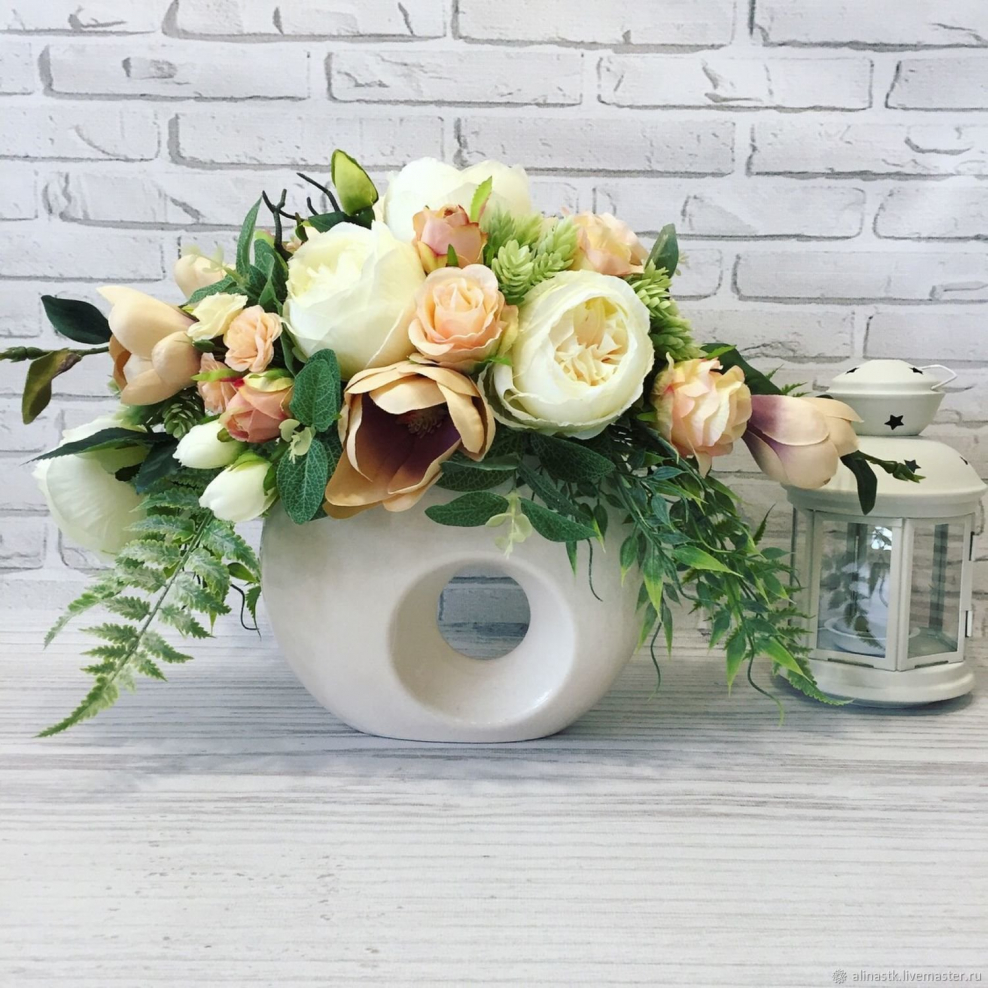 Красивые композиции из искусственных цветов