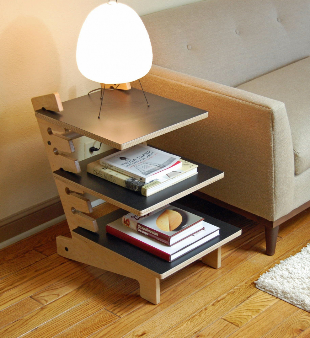 Прикроватная тумбочка из фанеры