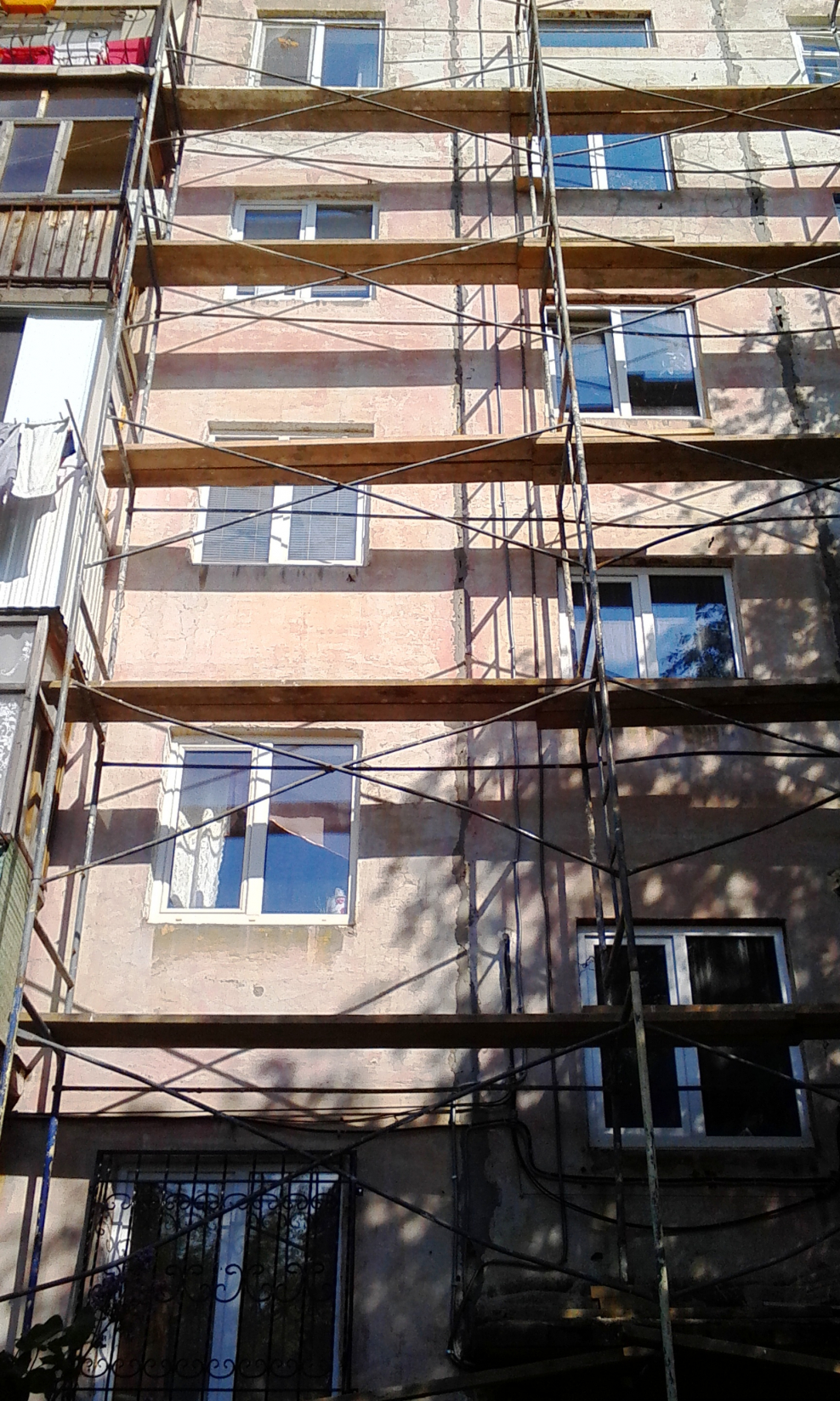 Этапы ремонта стен