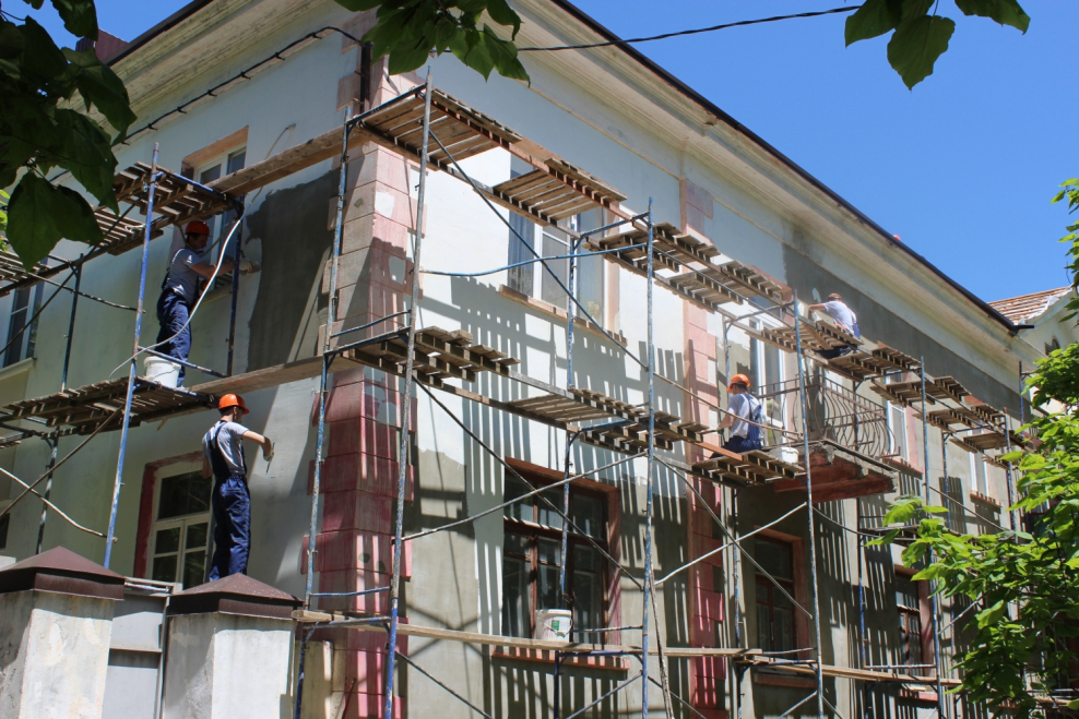 Крыша многоквартирного дома