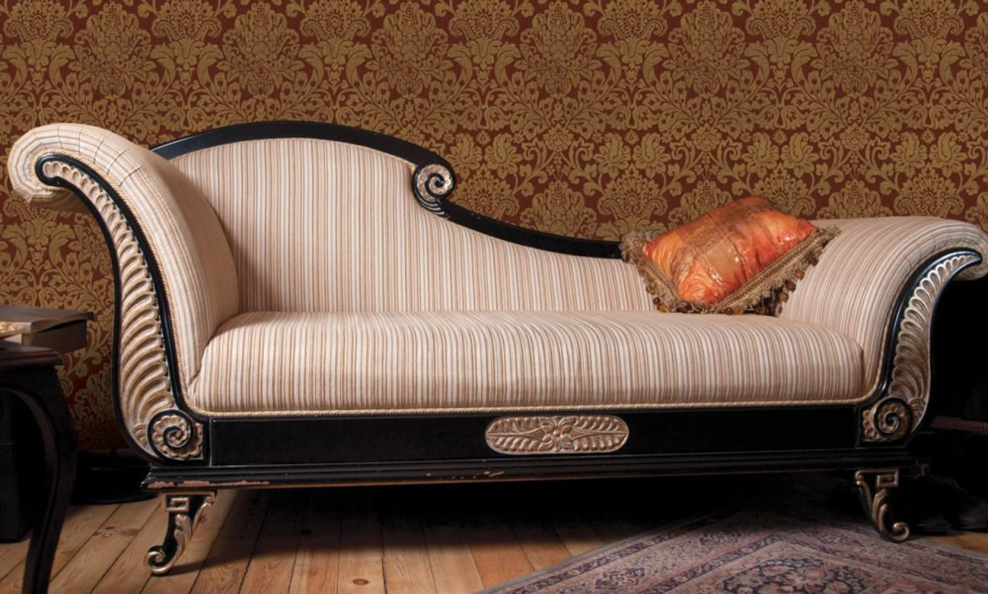 Тахта в английском стиле