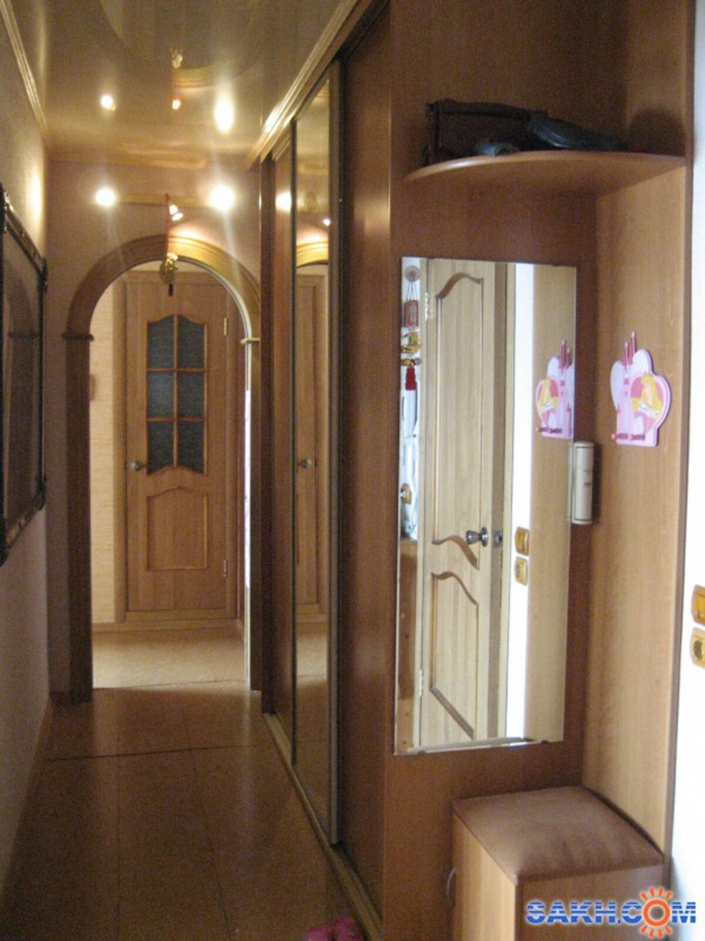 Шкаф купе в коридор прихожую встроенный малогабаритный