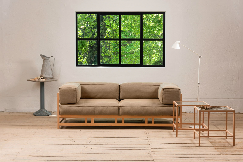 Диван 2020 с деревянными ножками