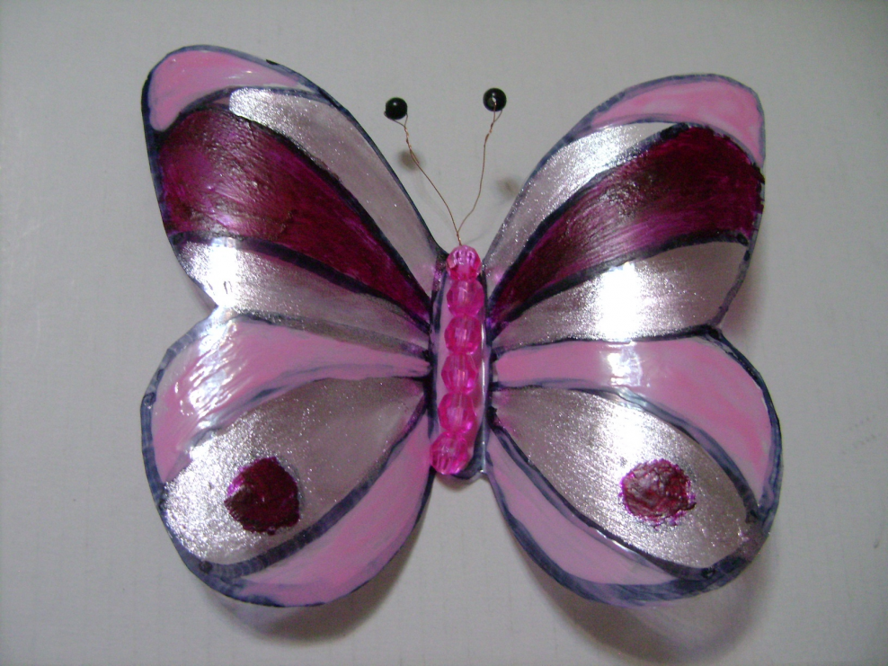 Бабочка из пластиковой бутылки