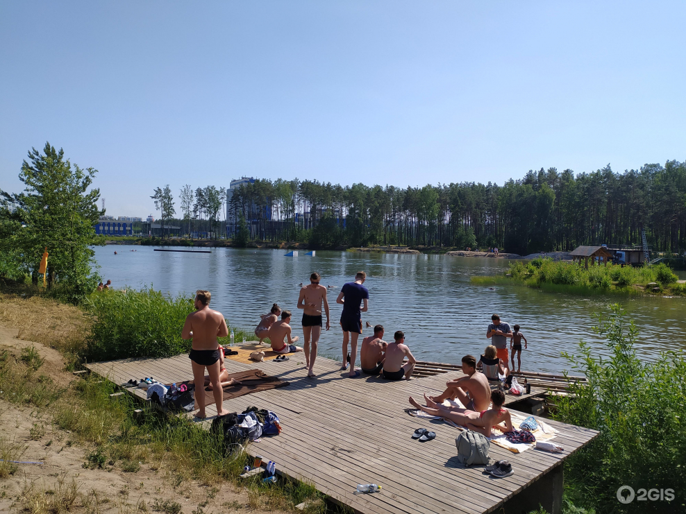 Джамгаровский пруд мангал