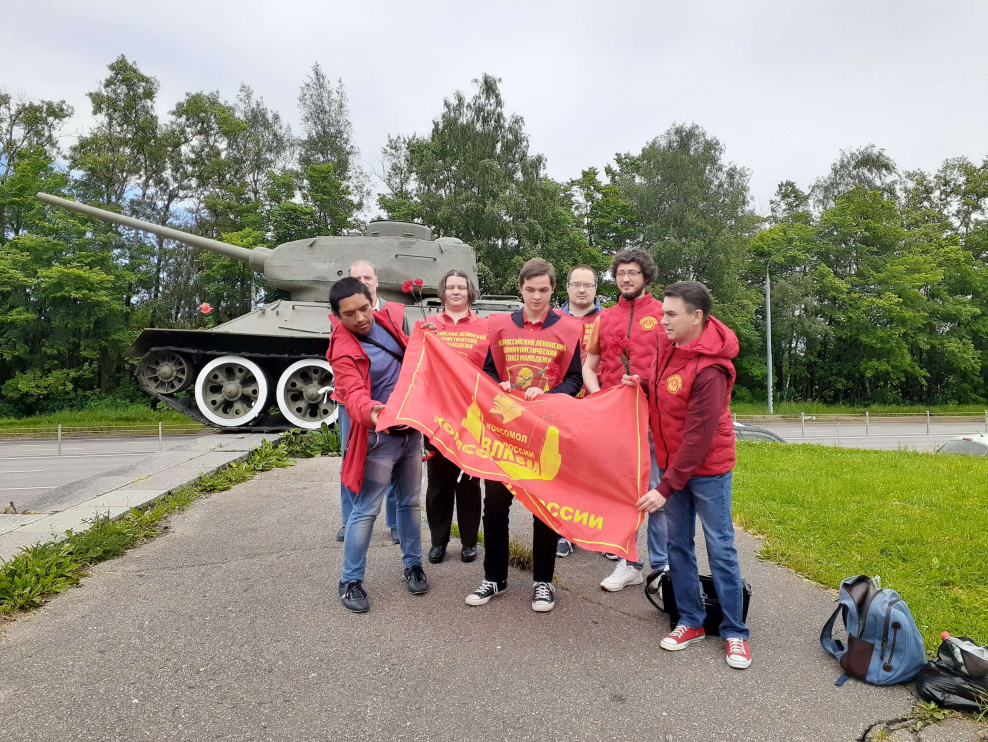 Музей танков в Снегирях празднование 9 мая 2021