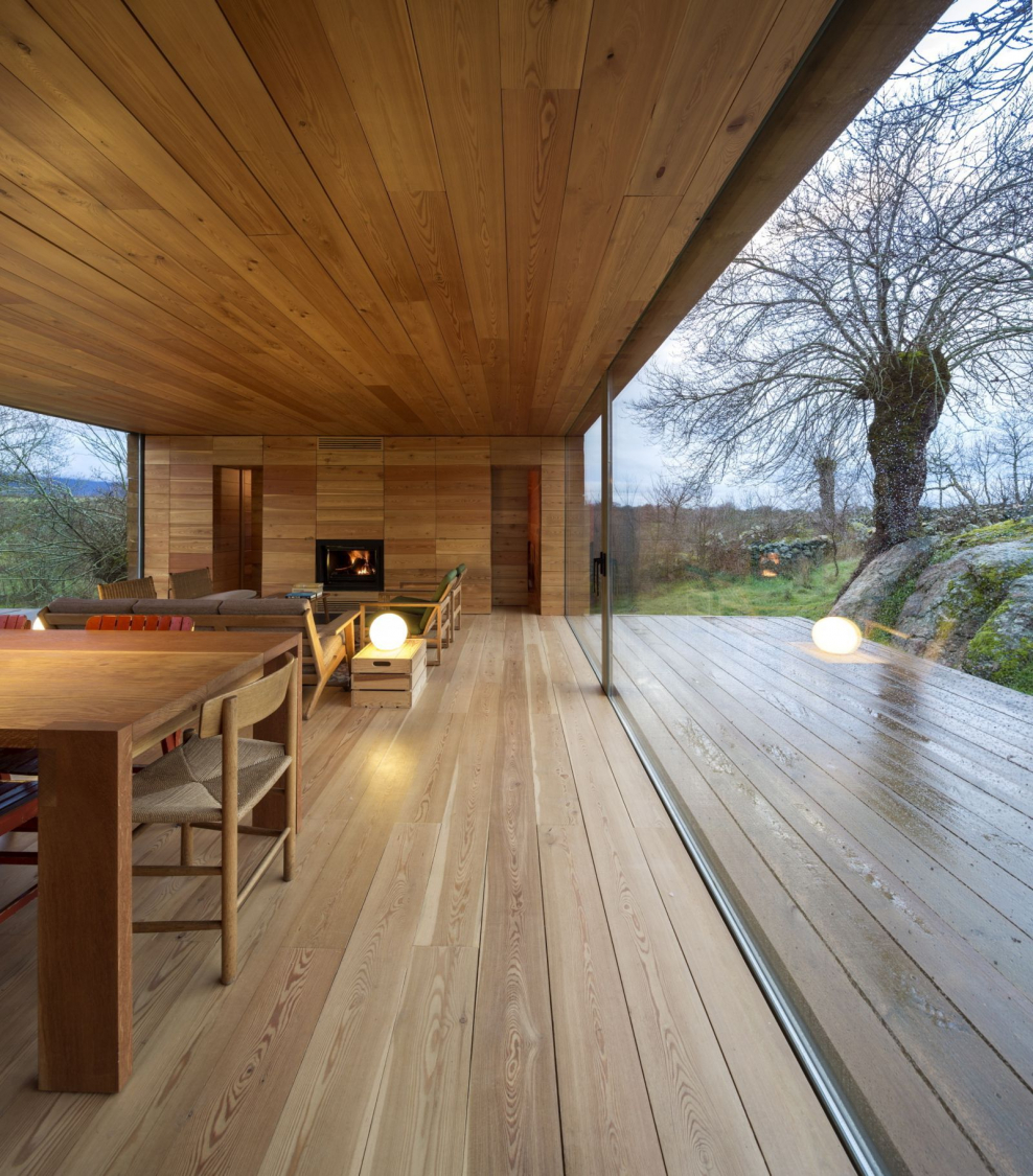 Одноэтажный деревянный дом