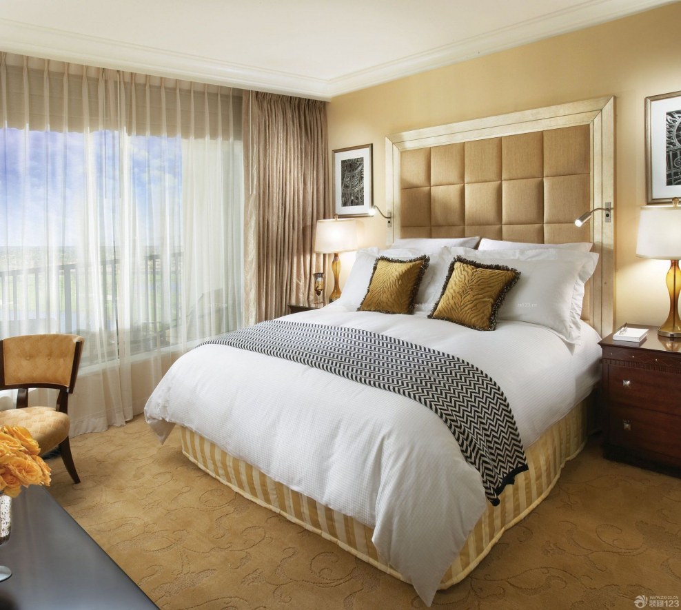 Спальня в тайском стиле