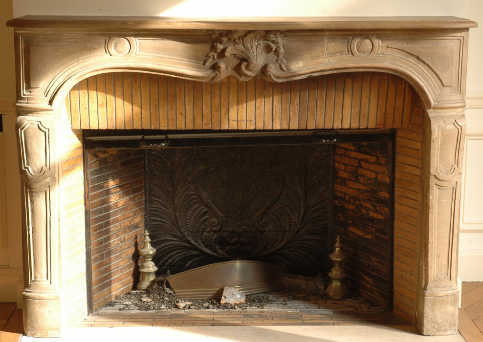 Старый камин