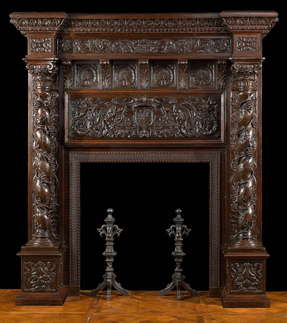 Камин в готическом стиле