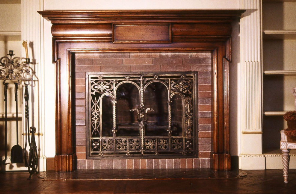 Старые английские камины