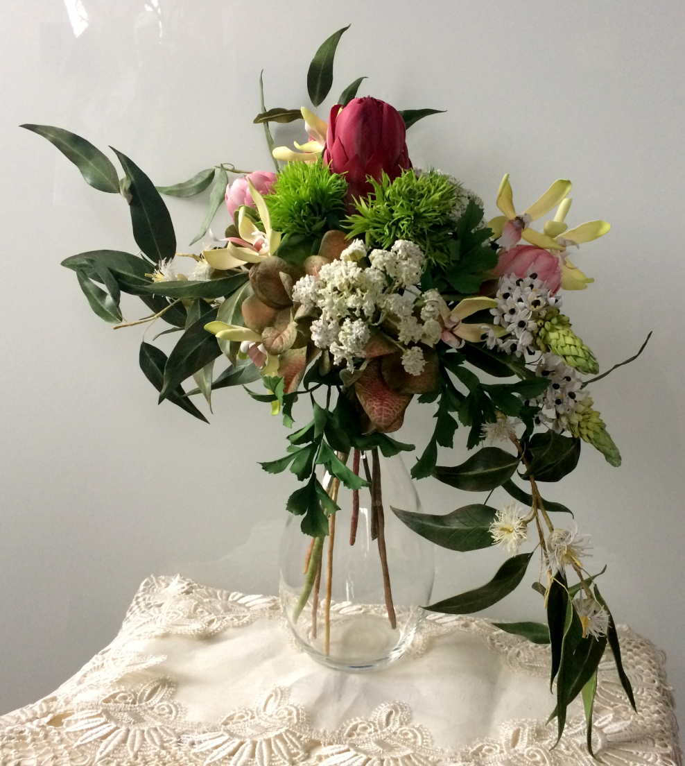 Композиции из экзотических цветов