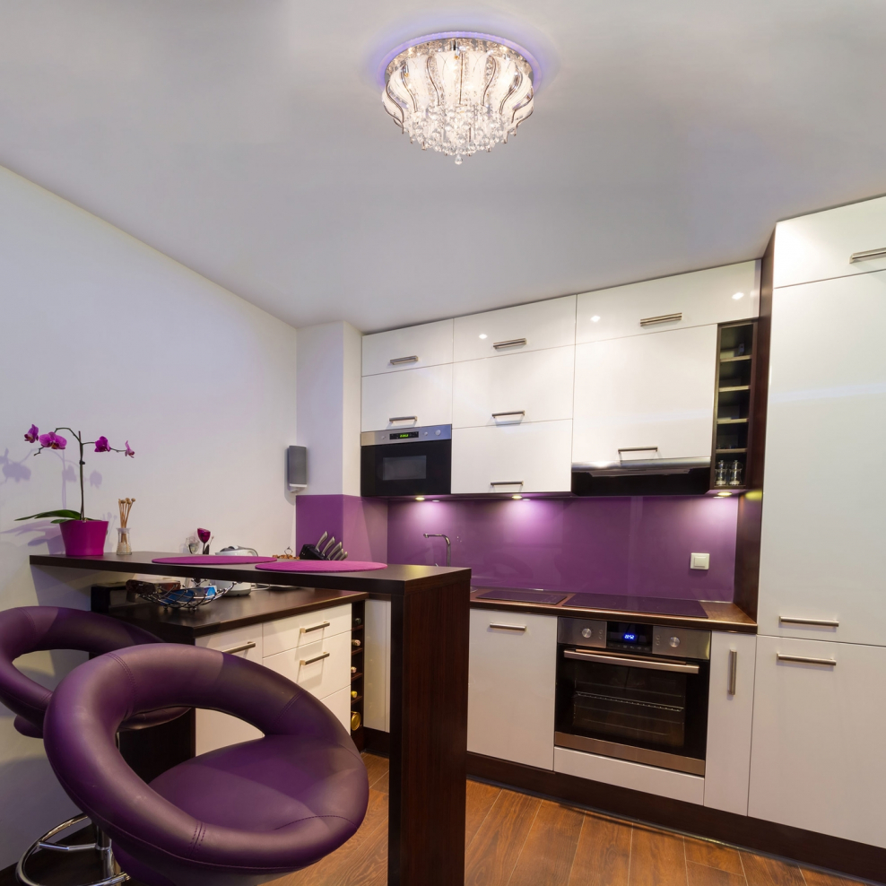 Кухня в фиолетовых тонах