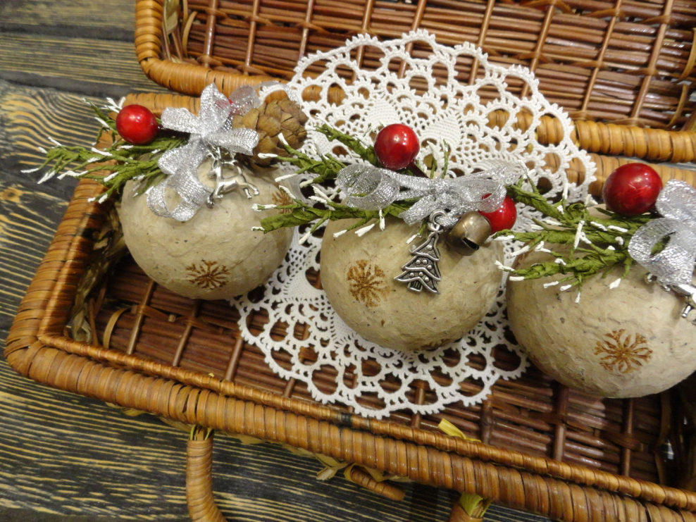 Необычные новогодние игрушки