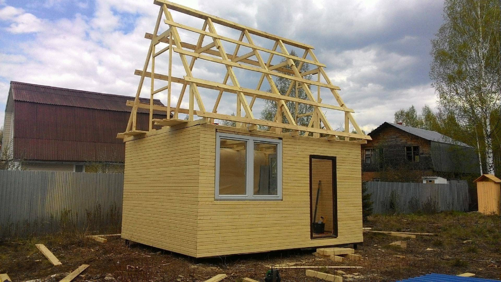 Стройка дачного домика