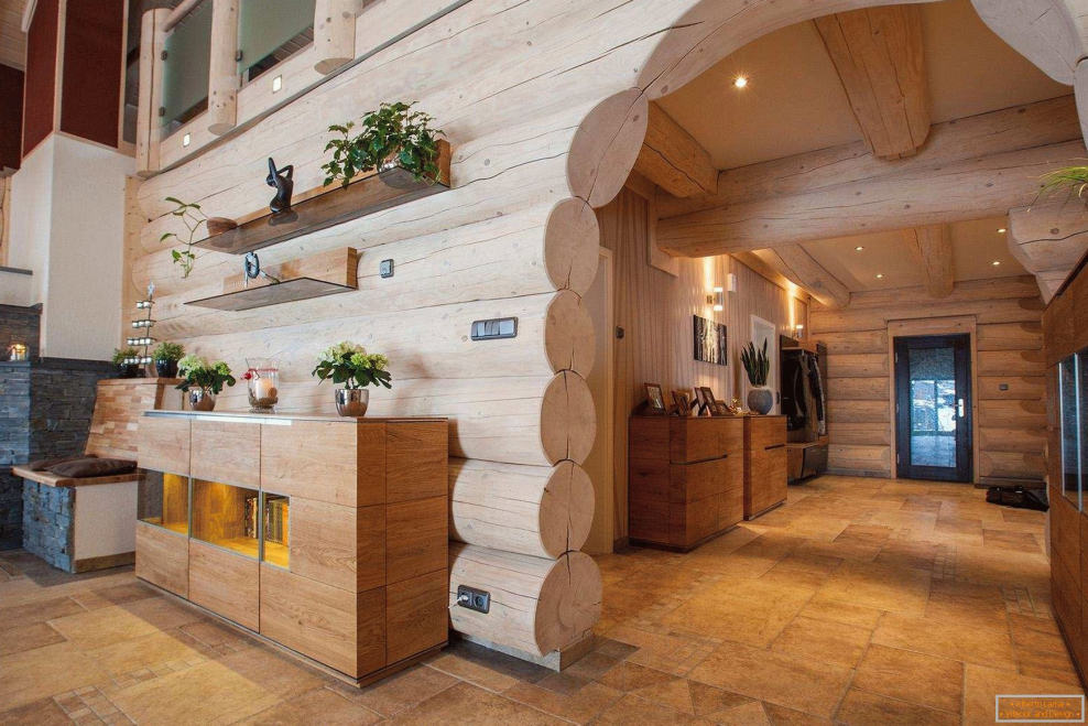 Деревянный интерьер