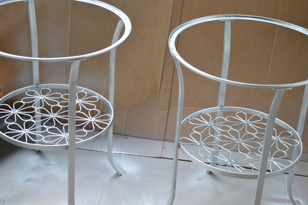 Lindved ЛИНДВЕД придиванный столик, белый50x68 см