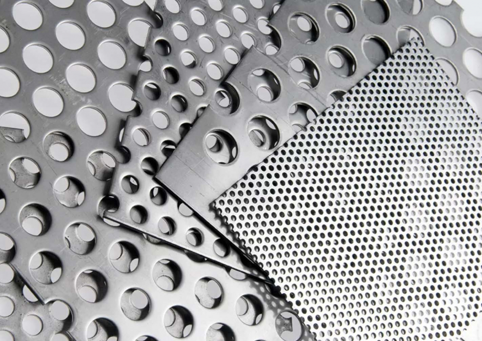 Лист оцинкованный в рулонах