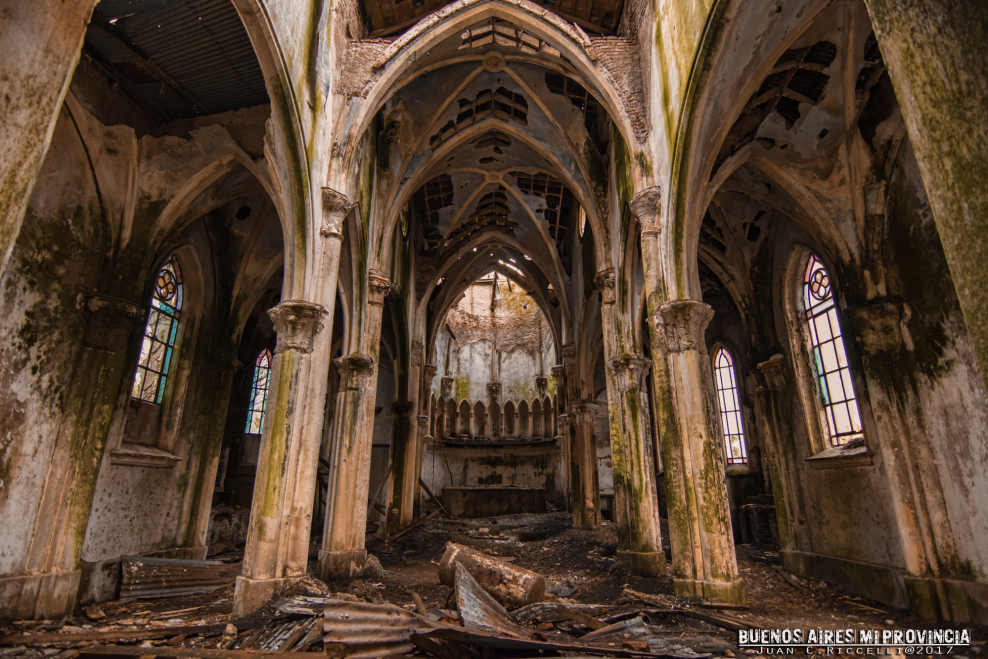 Обои на компьютер Готика