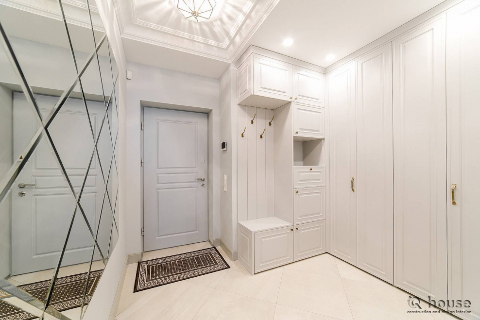 Прихожая в стетлыхтонах