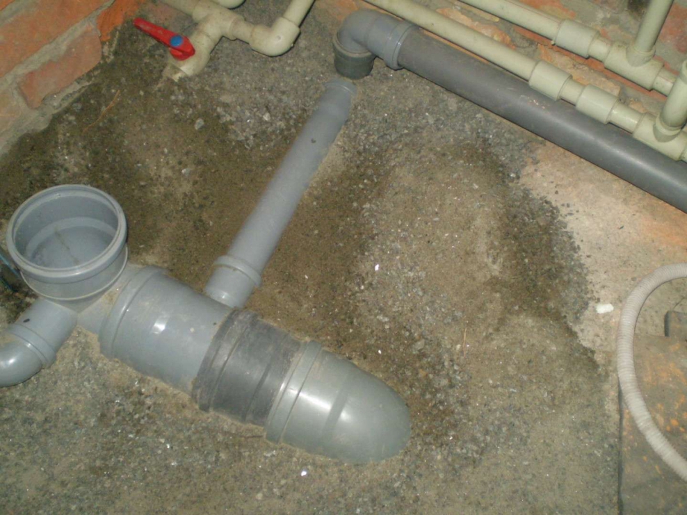 Монтаж канализационных труб