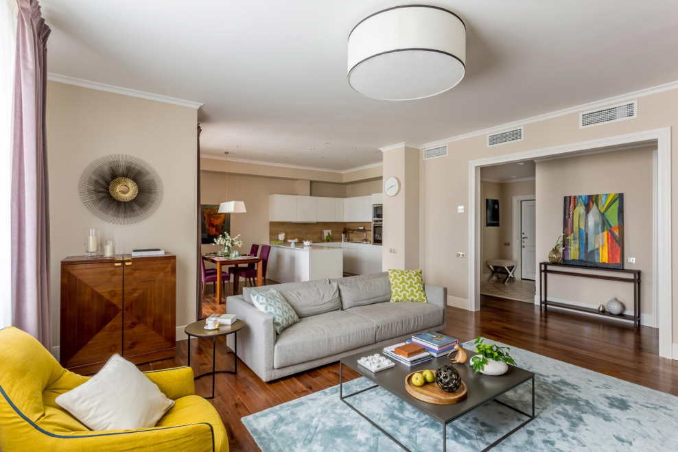 Диван в стиле Фьюжн