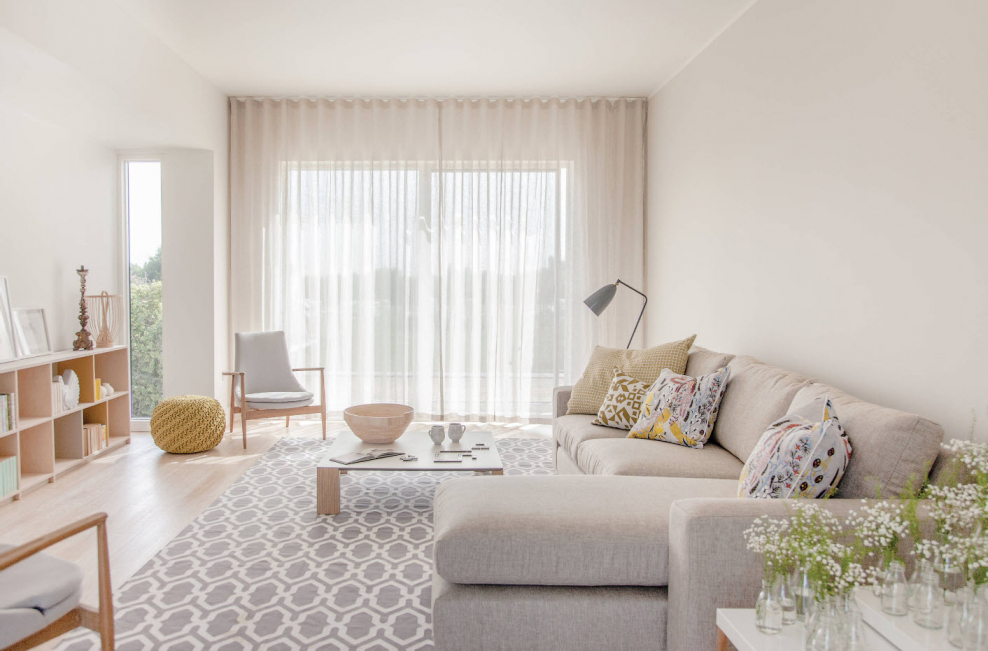 Уютная светлая гостиная