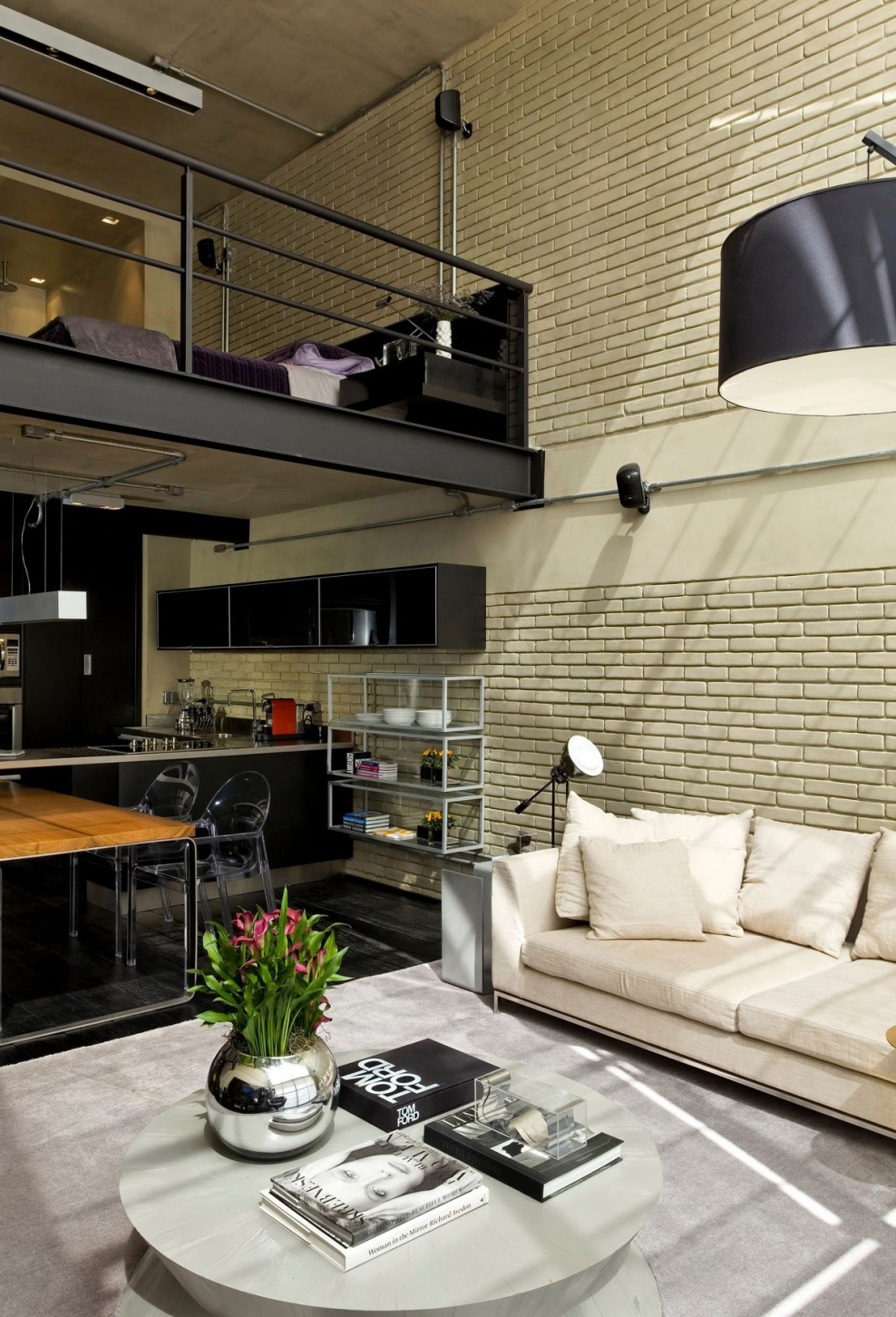 Шикарная двухуровневая квартира