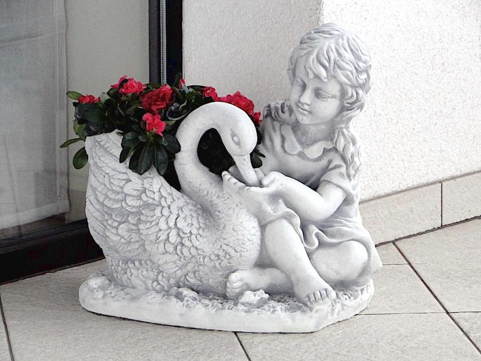 Гипсовые скульптуры для сада
