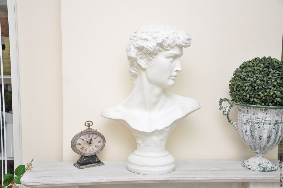 Бюст Давида в Zara Home