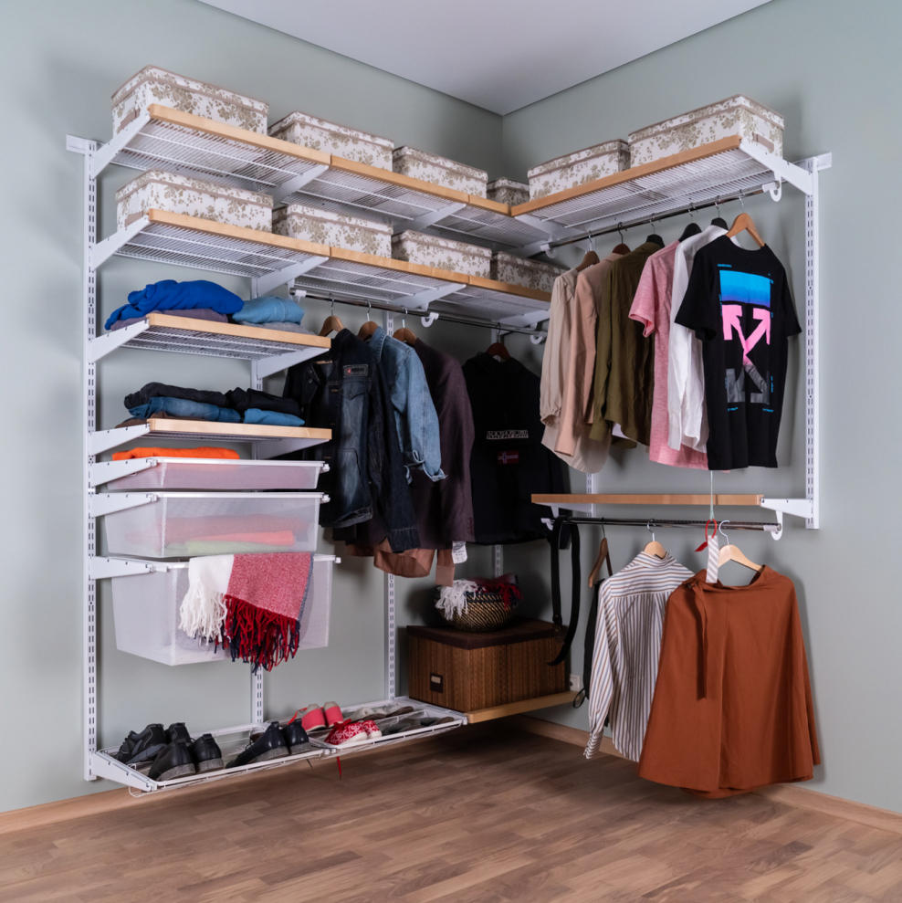 Полки для вещей в гардеробную