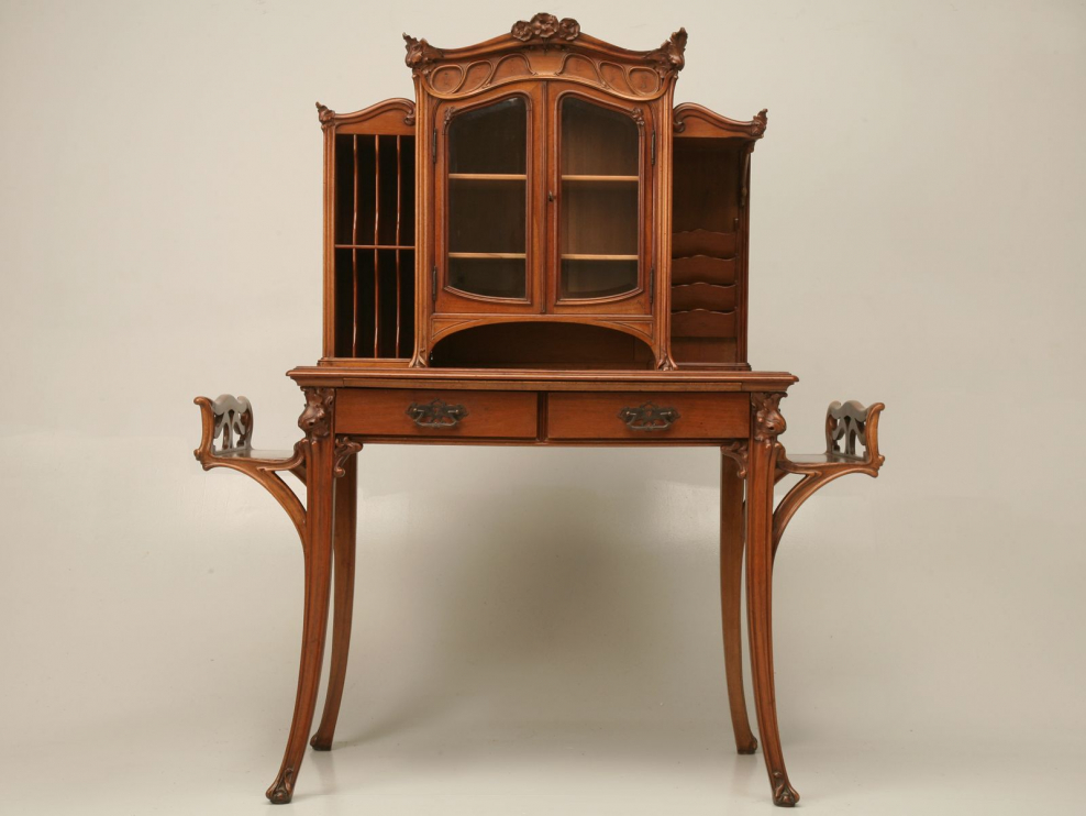 Модерн ар-нуво мебель