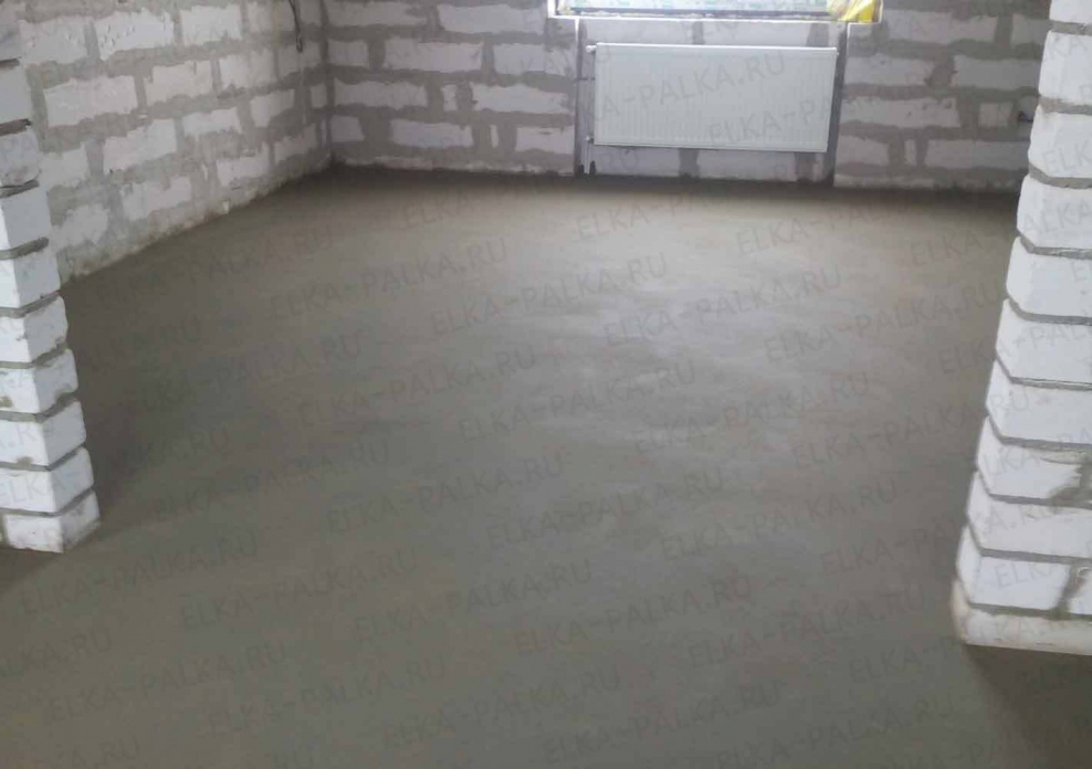 Стяжка пола в коридоре