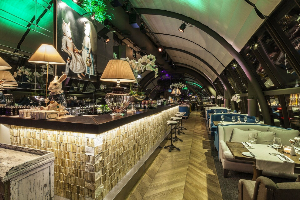 Уайт рэббит ресторан