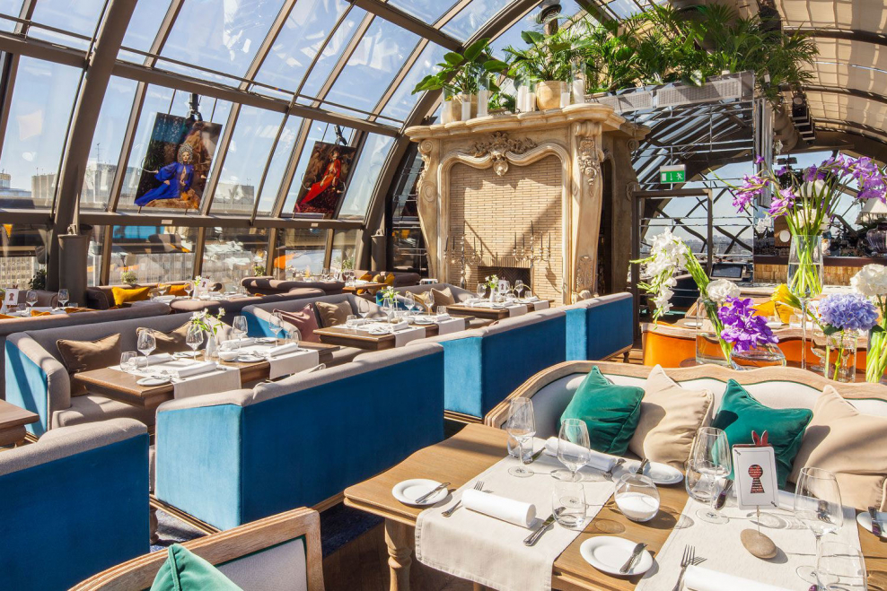 Вайт рэббит ресторан Москва интерьер