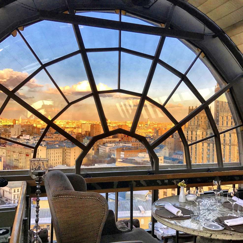 Вайт рэббит ресторан