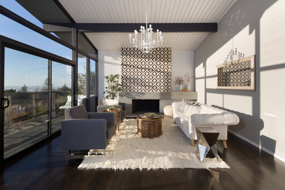 Металлические балки в интерьере